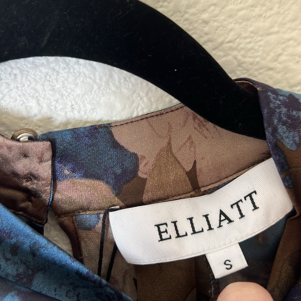 Elliatt SET Erin Pants and Erin Blouse in multicolor floral size Small - Picture 3 of 10